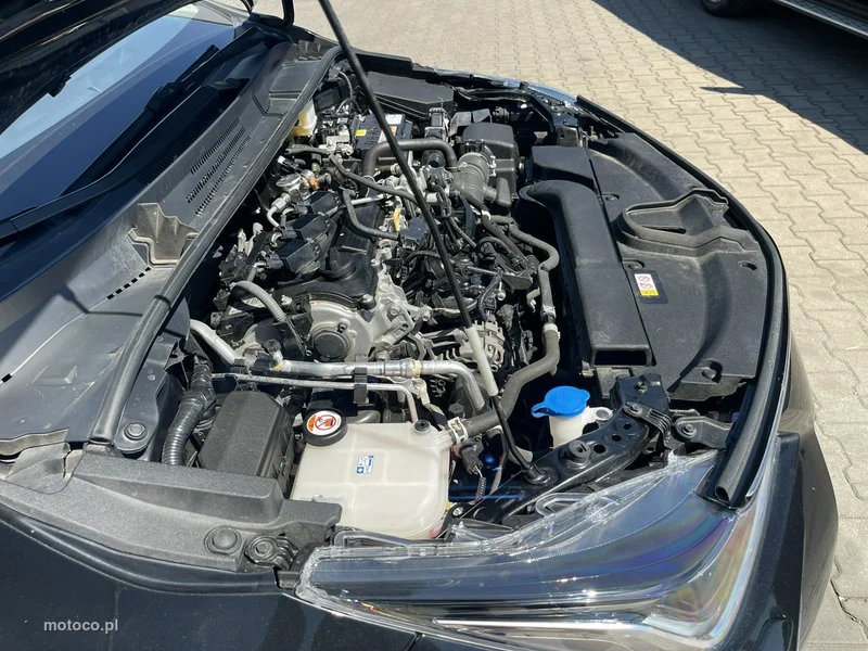 Toyota Corolla E210 17