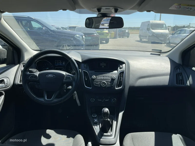Ford Focus III 6