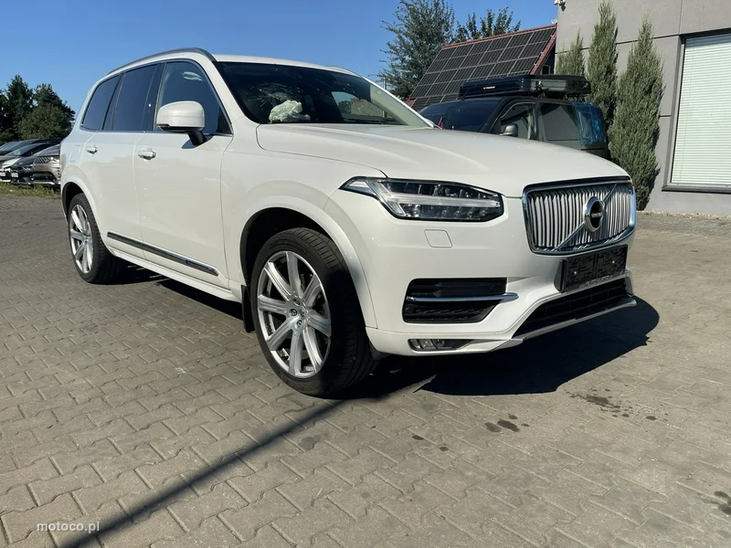 Volvo XC 90 2
