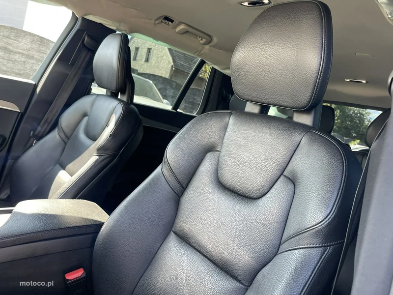 Volvo XC 90 12