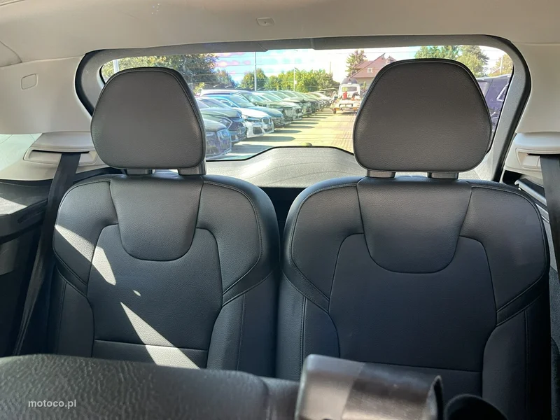 Volvo XC 90 13