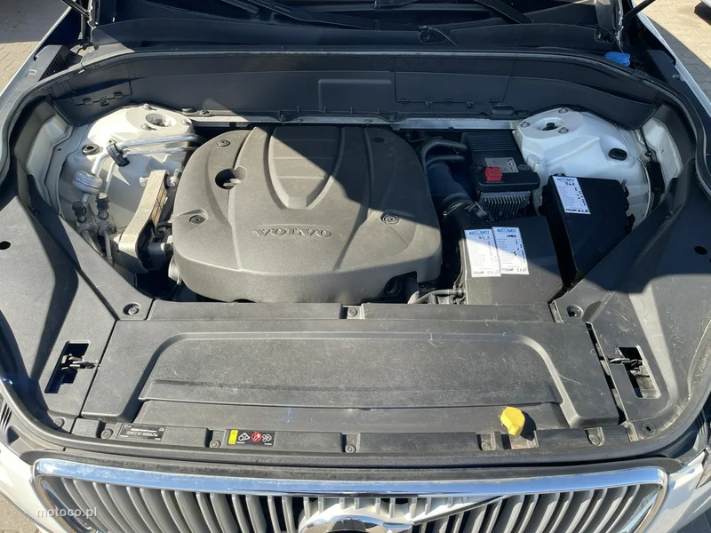 Volvo XC 90 15