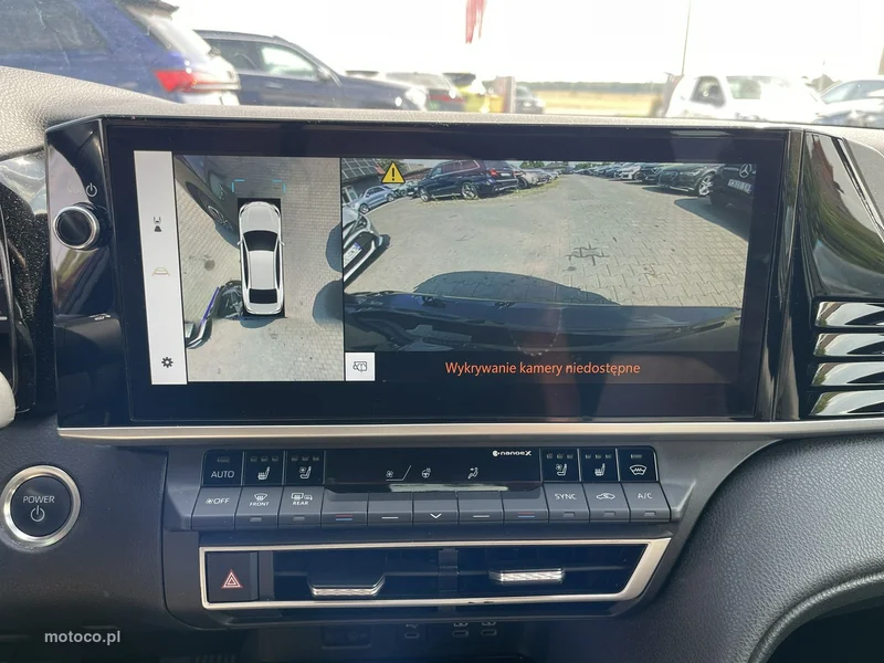 Toyota Camry XV70 11