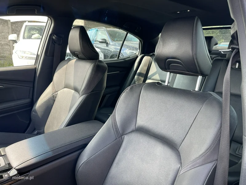 Toyota Camry XV70 15