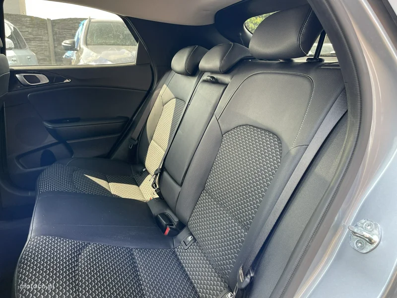 Kia XCeed 11