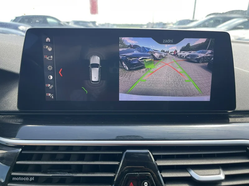 BMW Seria 5 G30 520 9