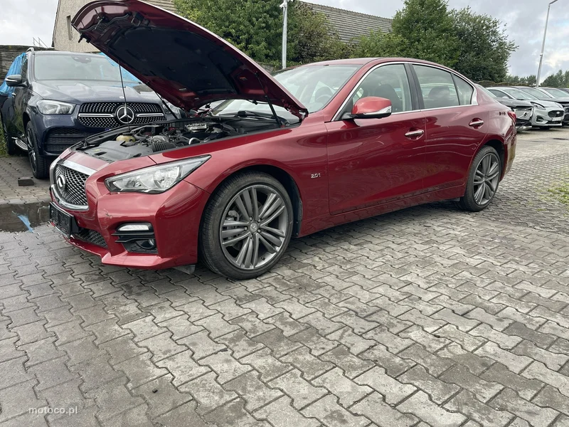 Infiniti Q50 2