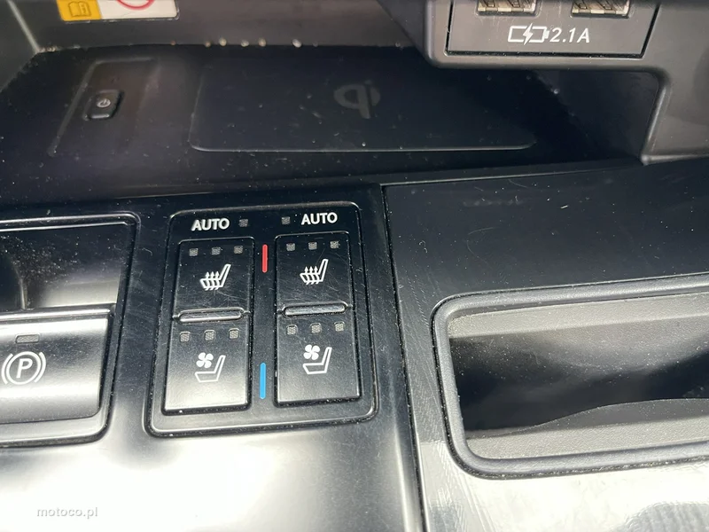 Lexus RX 15