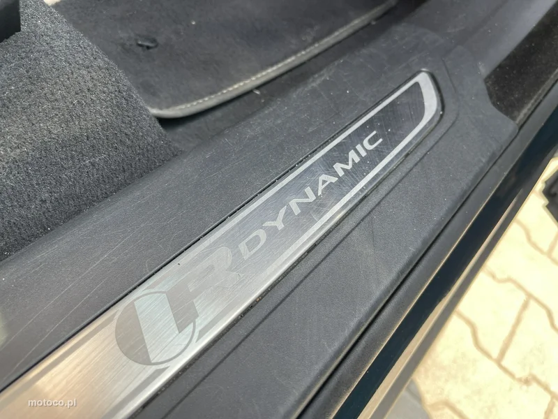 Jaguar F-Pace 7