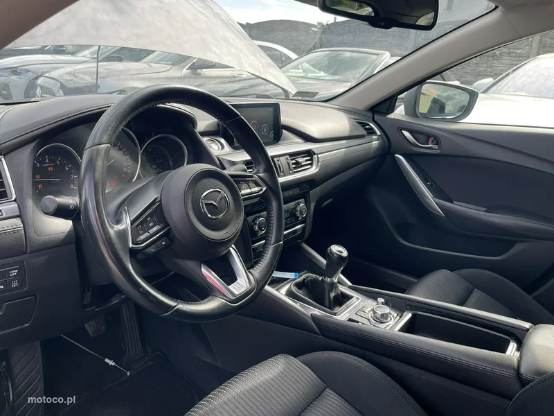 Mazda 6 8
