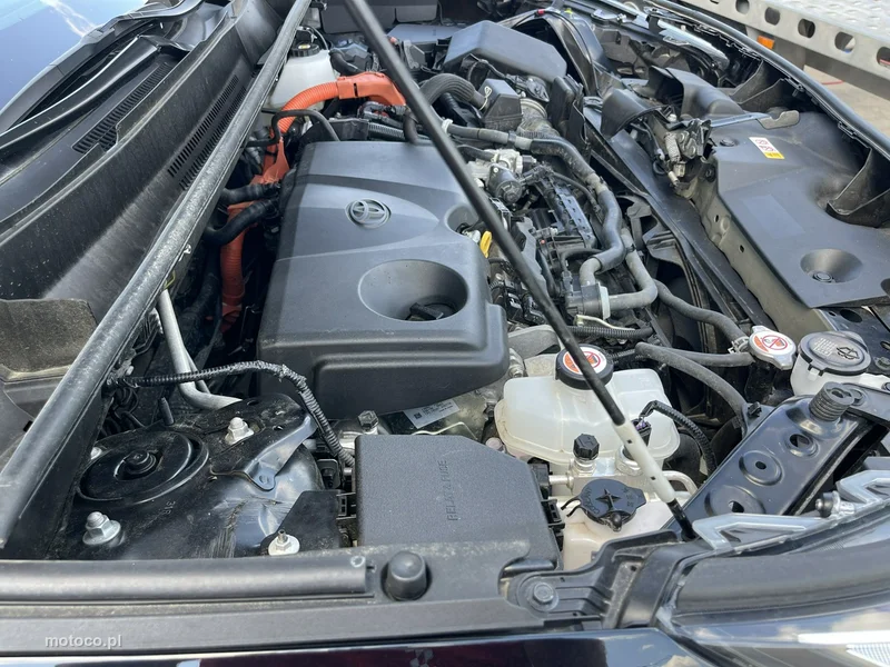 Toyota RAV 4 XA50 9