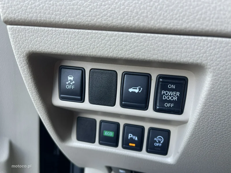 Nissan X-Trail 12
