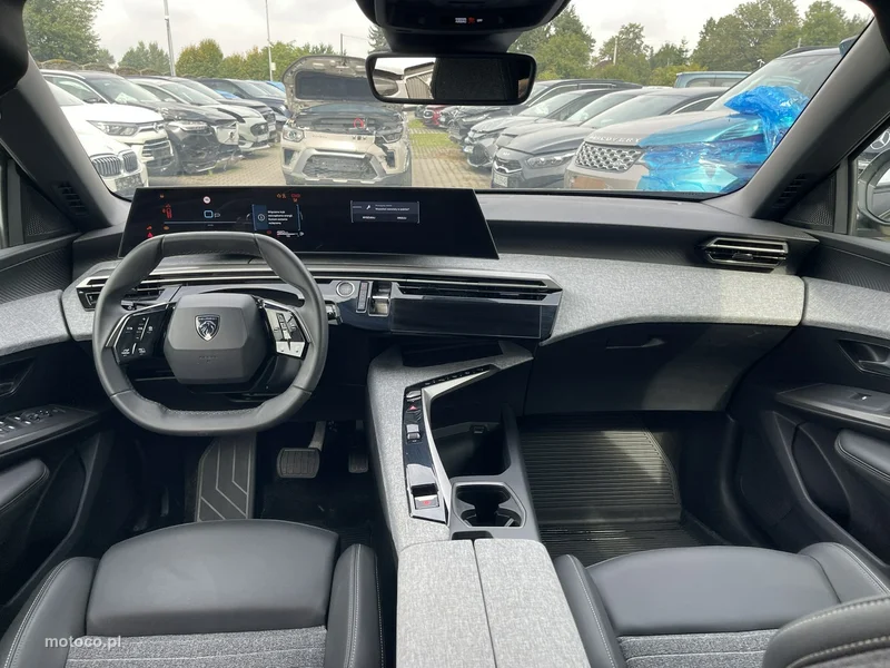Peugeot 5008 10