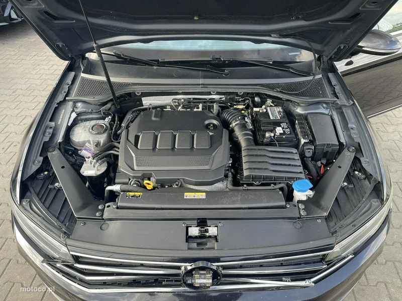 Volkswagen Passat Variant B8 15
