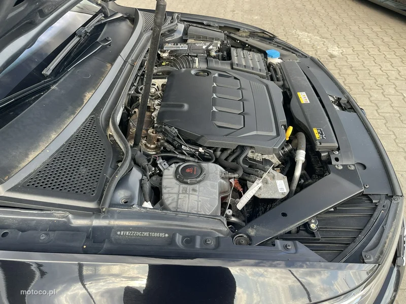Volkswagen Passat Variant B8 16