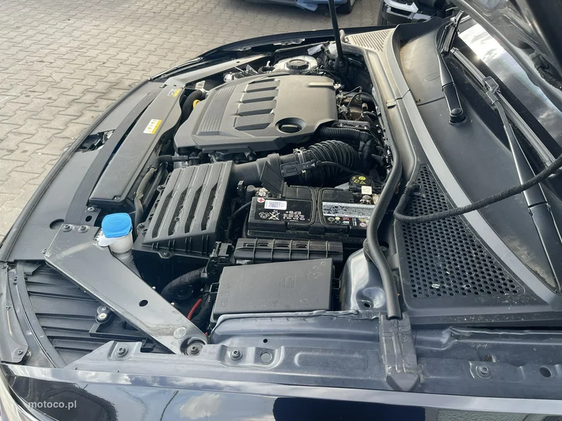 Volkswagen Passat Variant B8 17