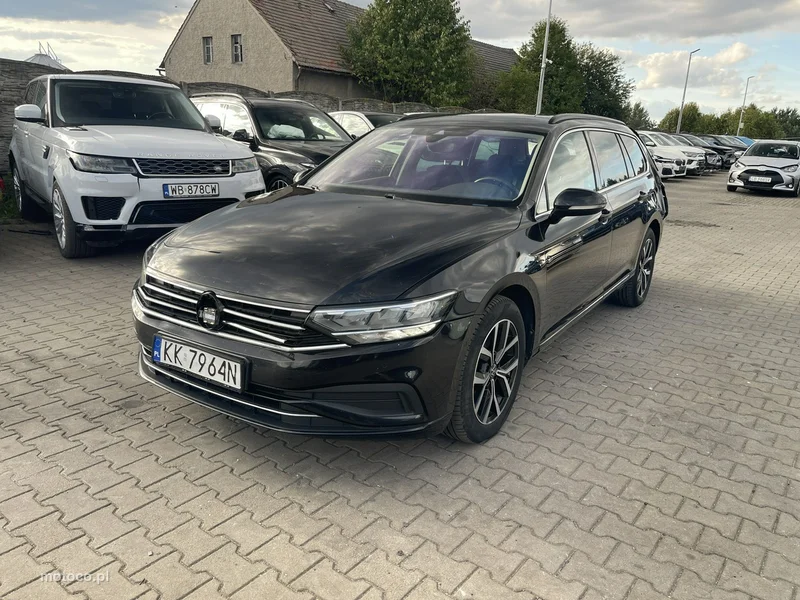 Volkswagen Passat Variant B8 5
