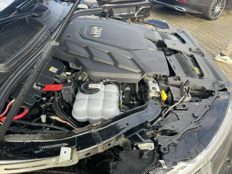 Audi Q7 4M 18