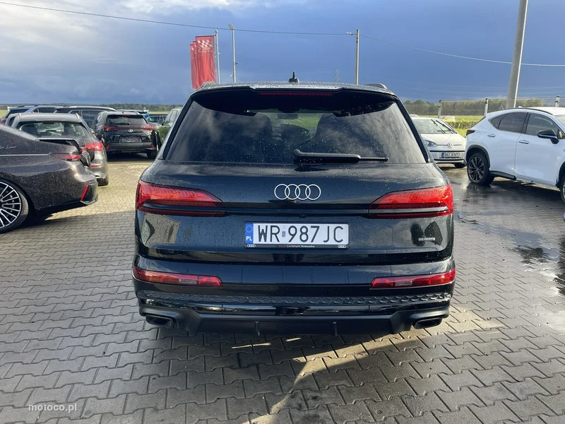 Audi Q7 4M 9