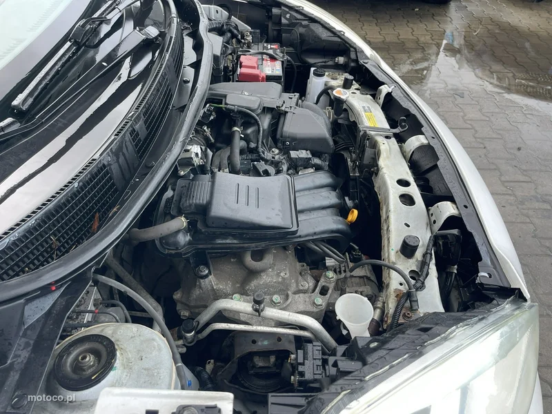 Nissan Micra 12