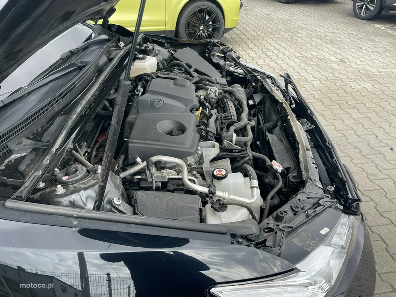 Toyota Camry XV70 13
