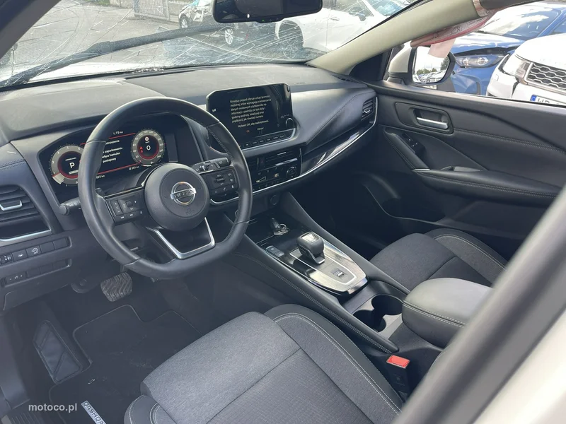 Nissan Qashqai 10