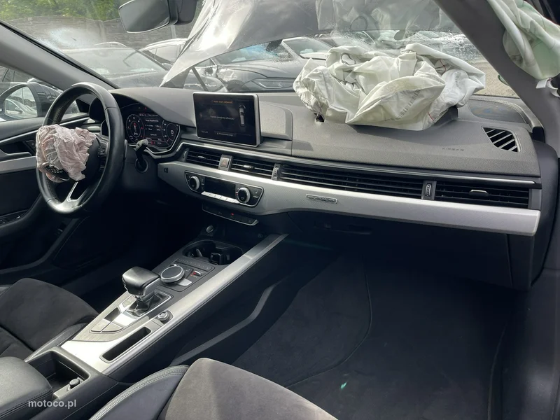 Audi A4 B9 8
