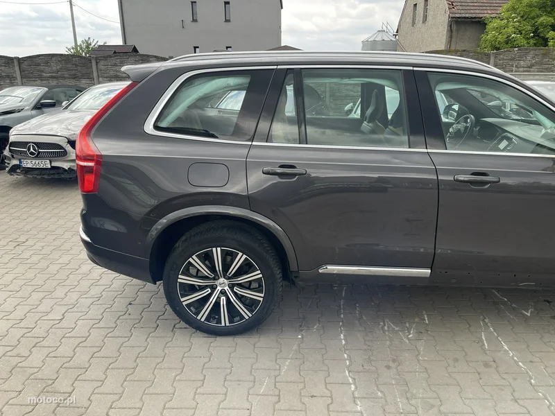 Volvo XC 90 2