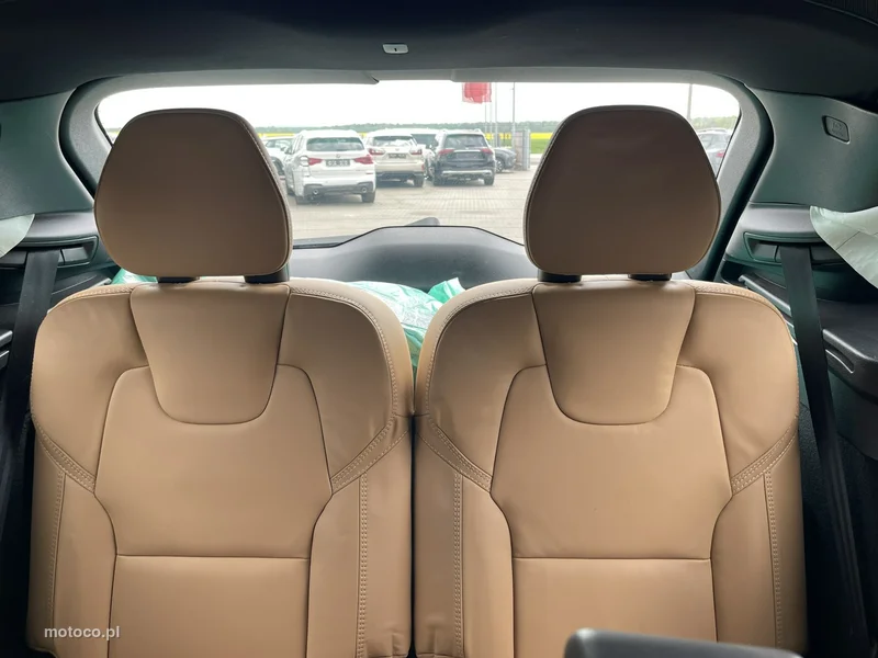 Volvo XC 90 17