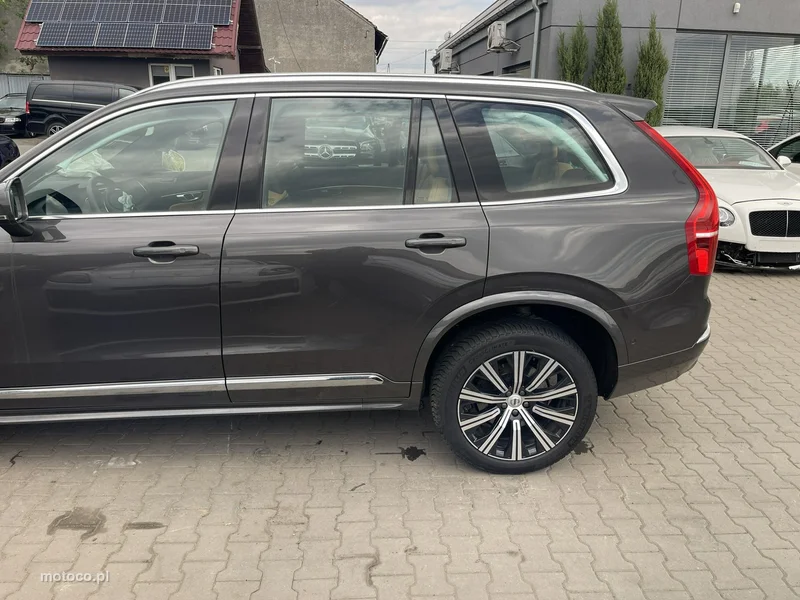 Volvo XC 90 7