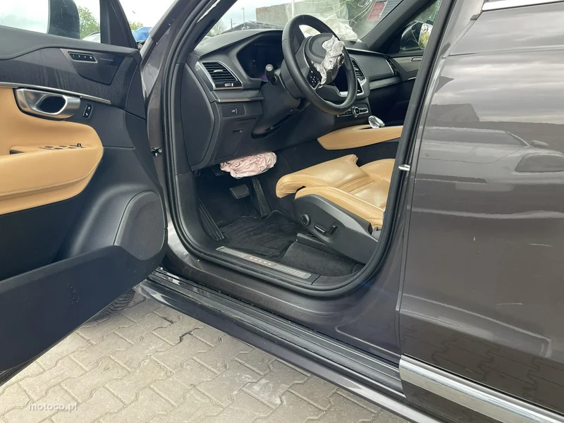 Volvo XC 90 9