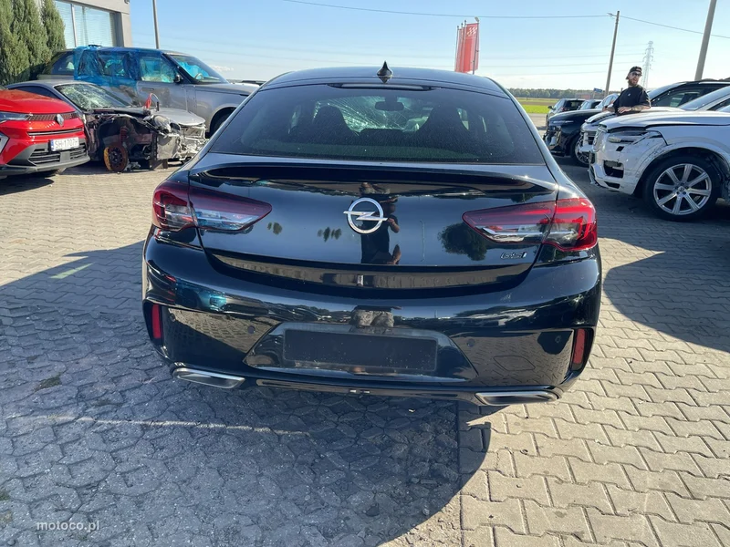 Opel Insignia B 5