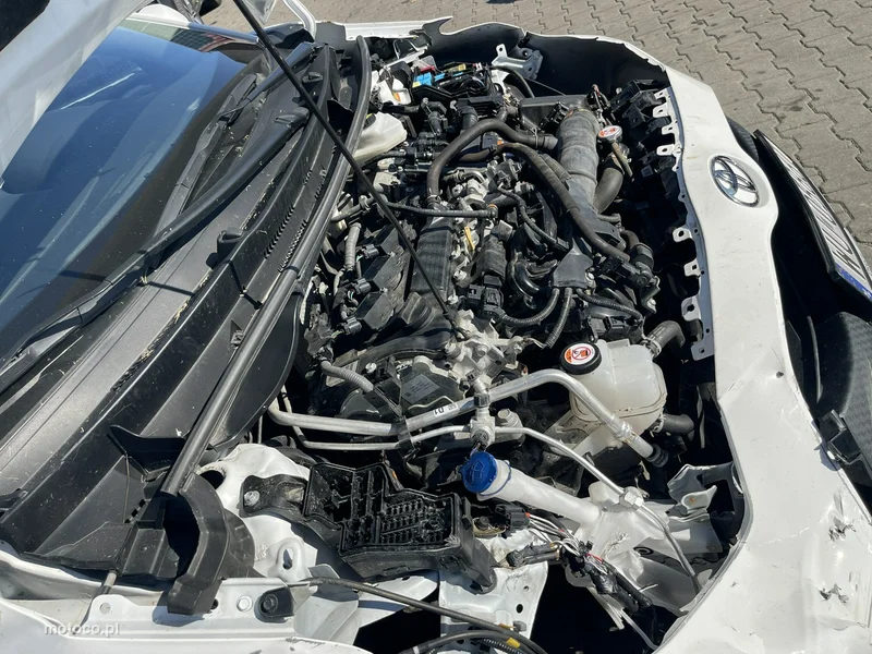 Toyota Yaris XP210 15