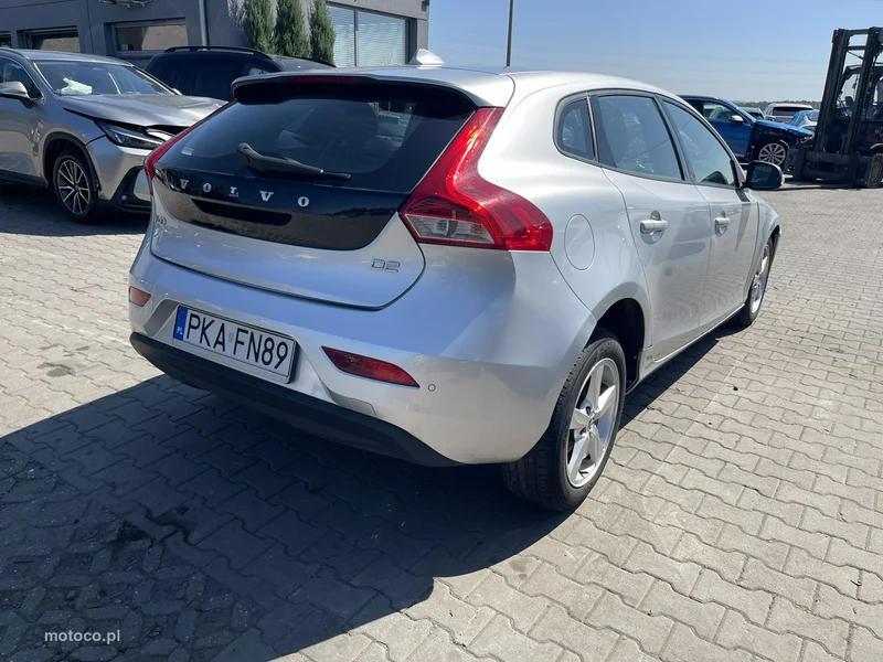 Volvo V40 2