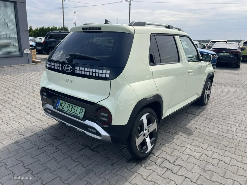 Hyundai INSTER 5