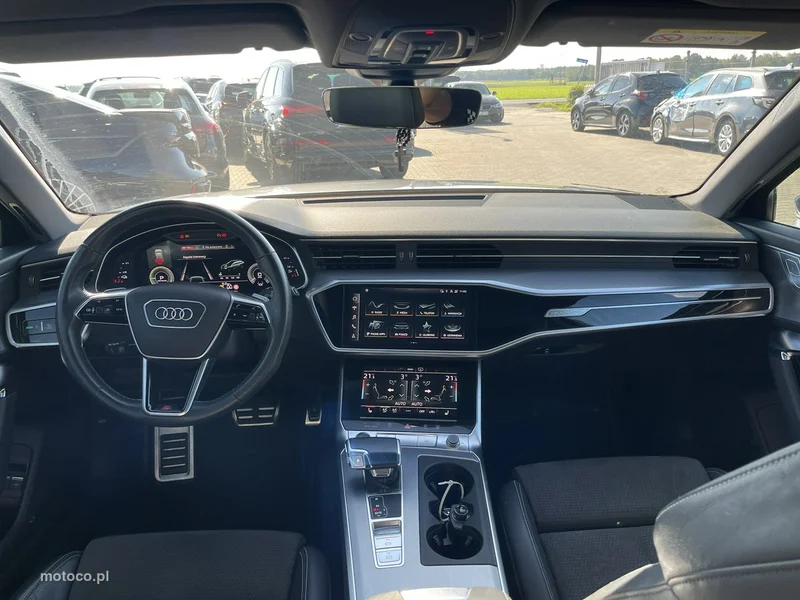Audi A6 C8 12