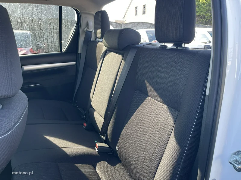 Toyota Hilux AN120 12
