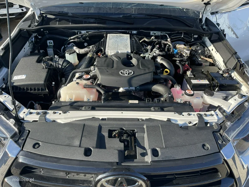 Toyota Hilux AN120 13