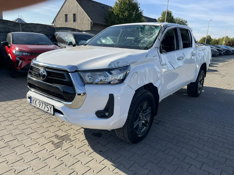 Toyota Hilux AN120 5
