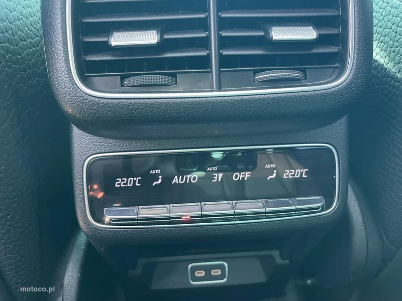 Mercedes-Benz GLE W167 450 17