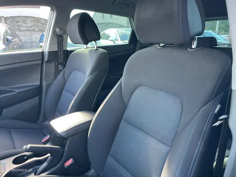 Hyundai TUCSON 11