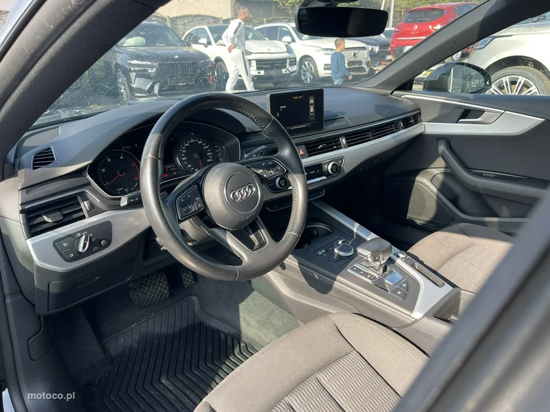 Audi A5 F5 6