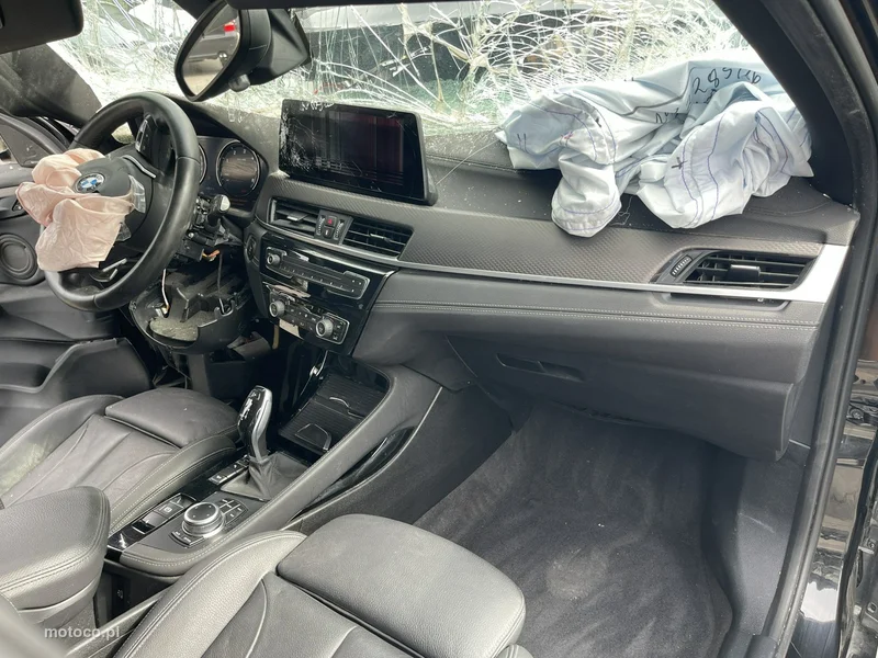 BMW X2 F39 11