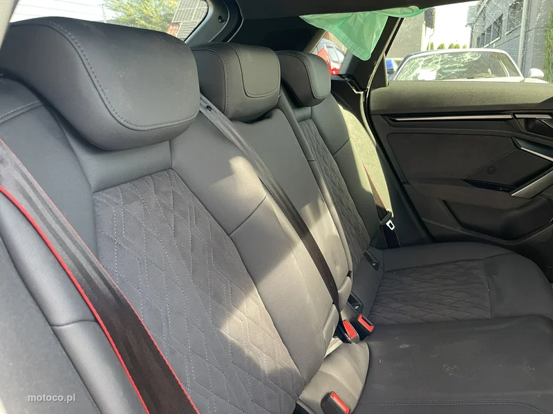 Audi RS3 8Y 11