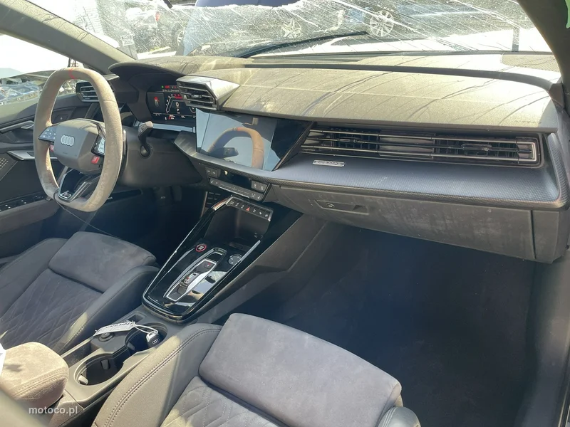 Audi RS3 8Y 9