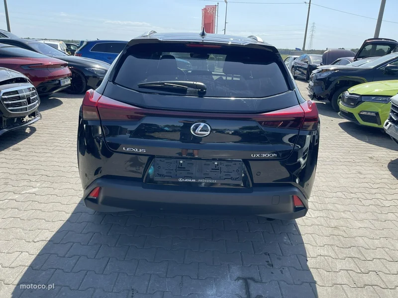 Lexus UX 3