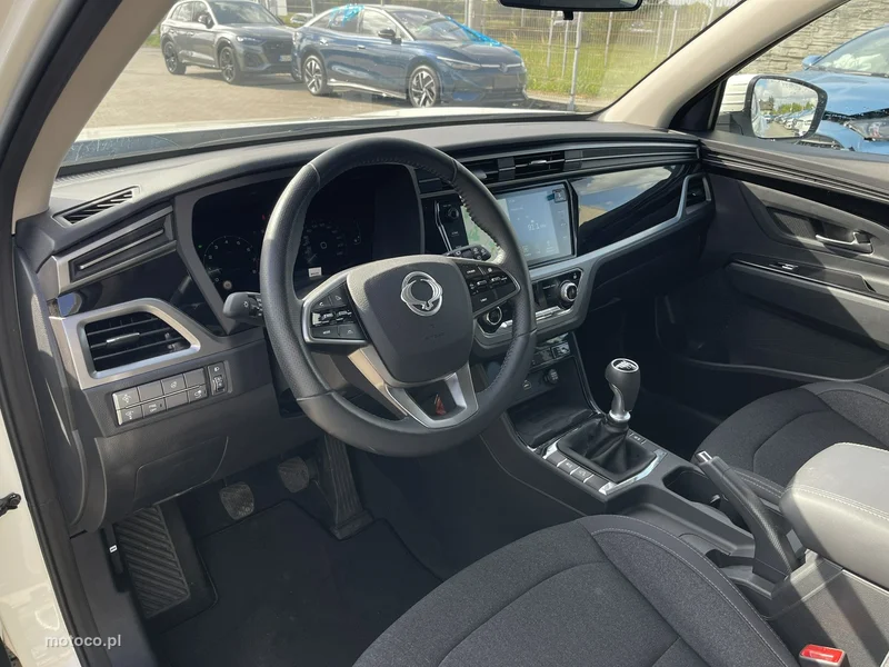 Ssangyong Korando 7