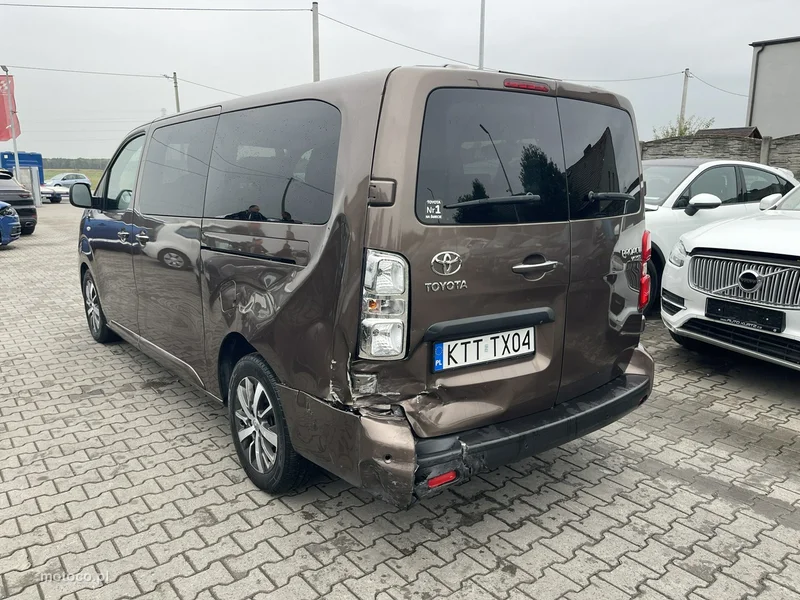 Toyota Proace (Verso) 5