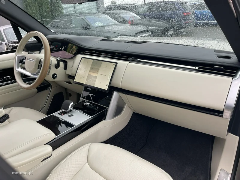 Land Rover Range Rover 13