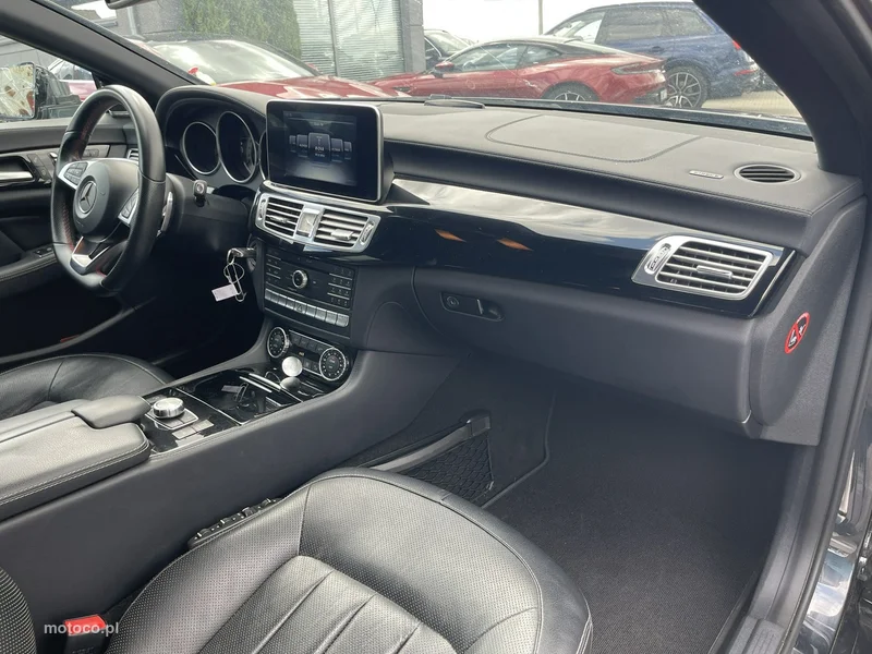 Mercedes-Benz CLS C218 CLS 350 15